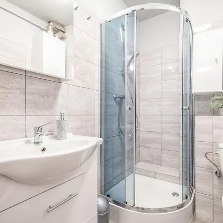 Apartament Gorna Na 5 *